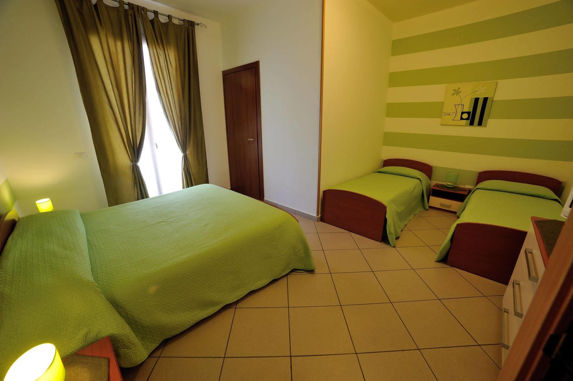 Green Garden Terrasini Ngoại thất bức ảnh